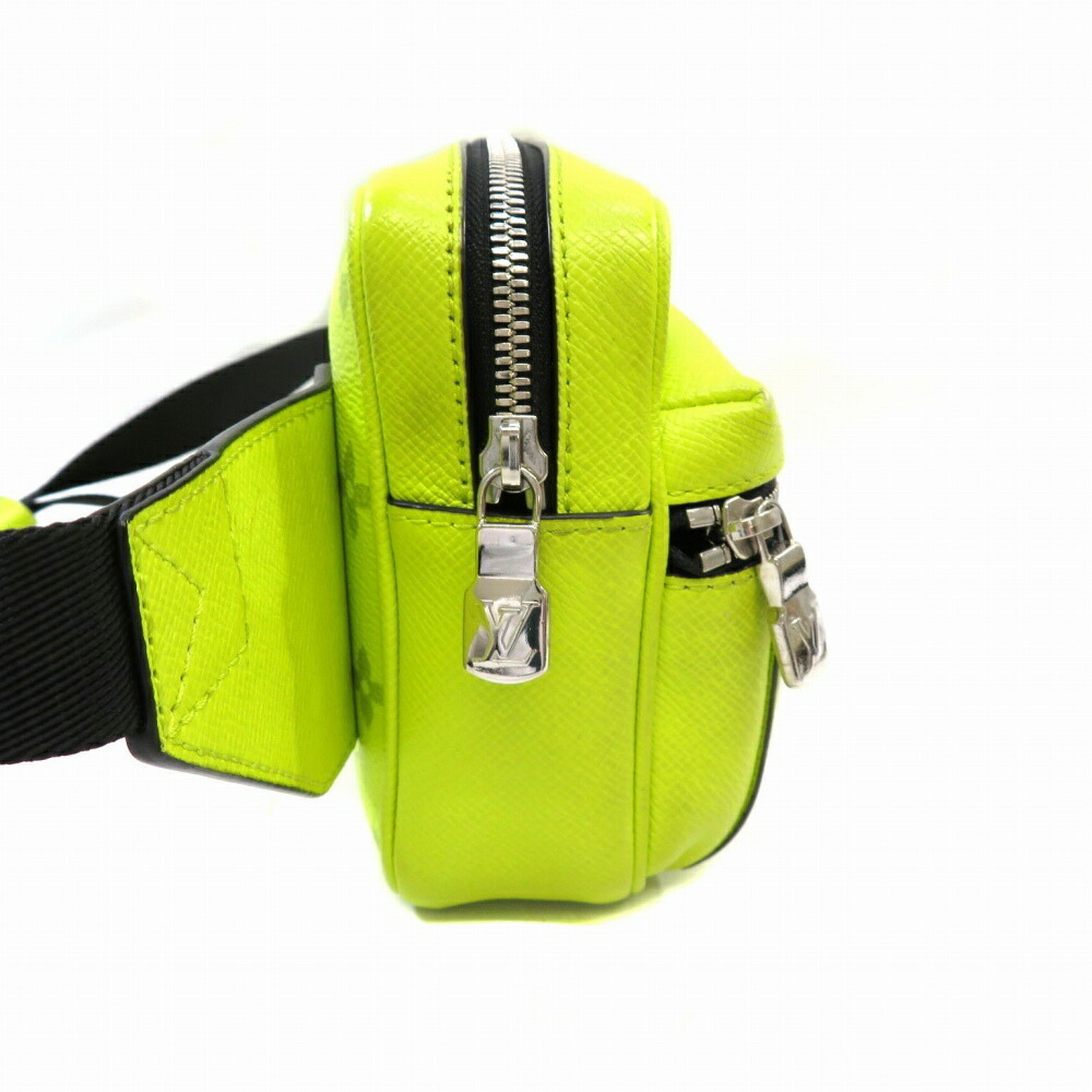 LOUIS VUITTON Bumbag Taigarama Waist Bag Yellow Clutch - Picture 4 of 11